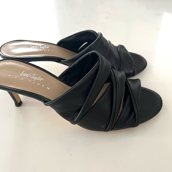 LORD & TAYLOR•424 fifth “gala” black leather slide heeled sandals 7 EUC - Picture 2 of 6